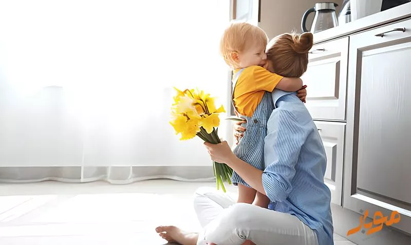 مادر نام خداست