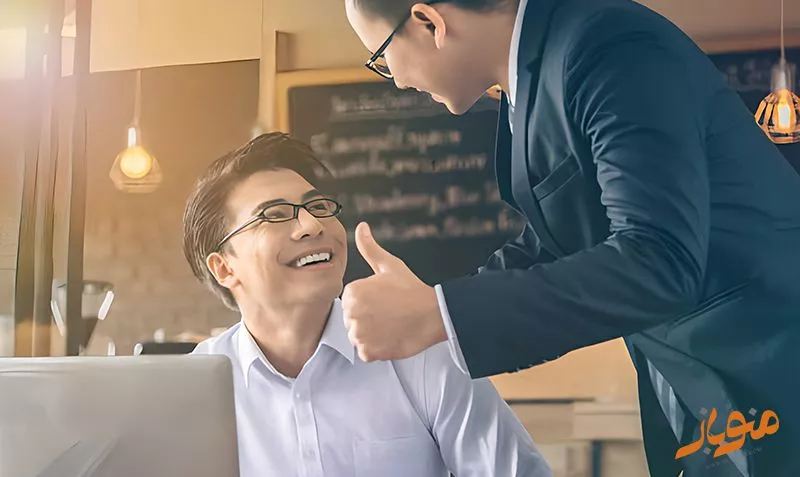 نظرات را بشنوین